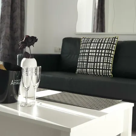 Appartement Le Luxe Au Soleil Face à La *